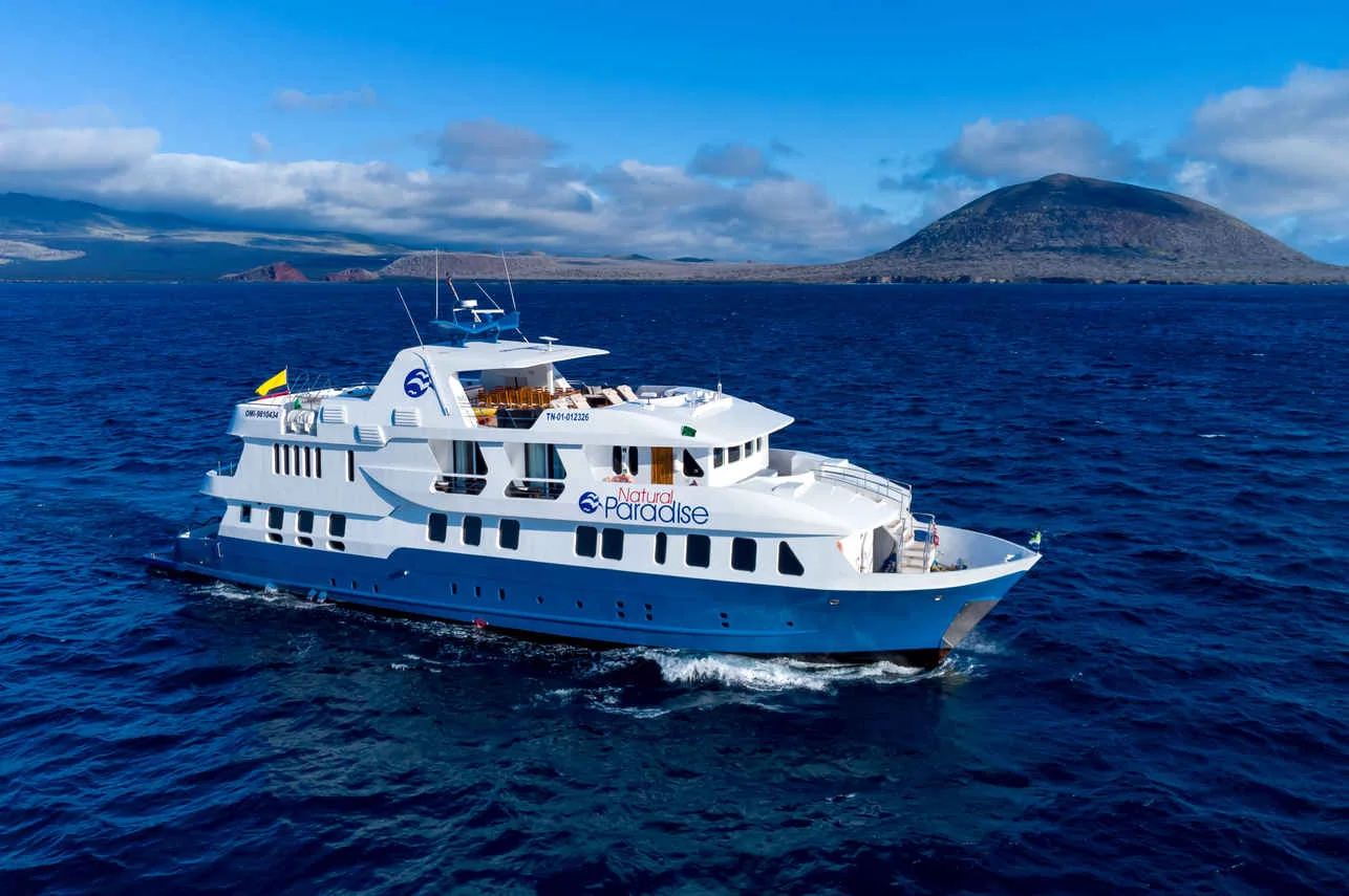 Natural Paradise cruise